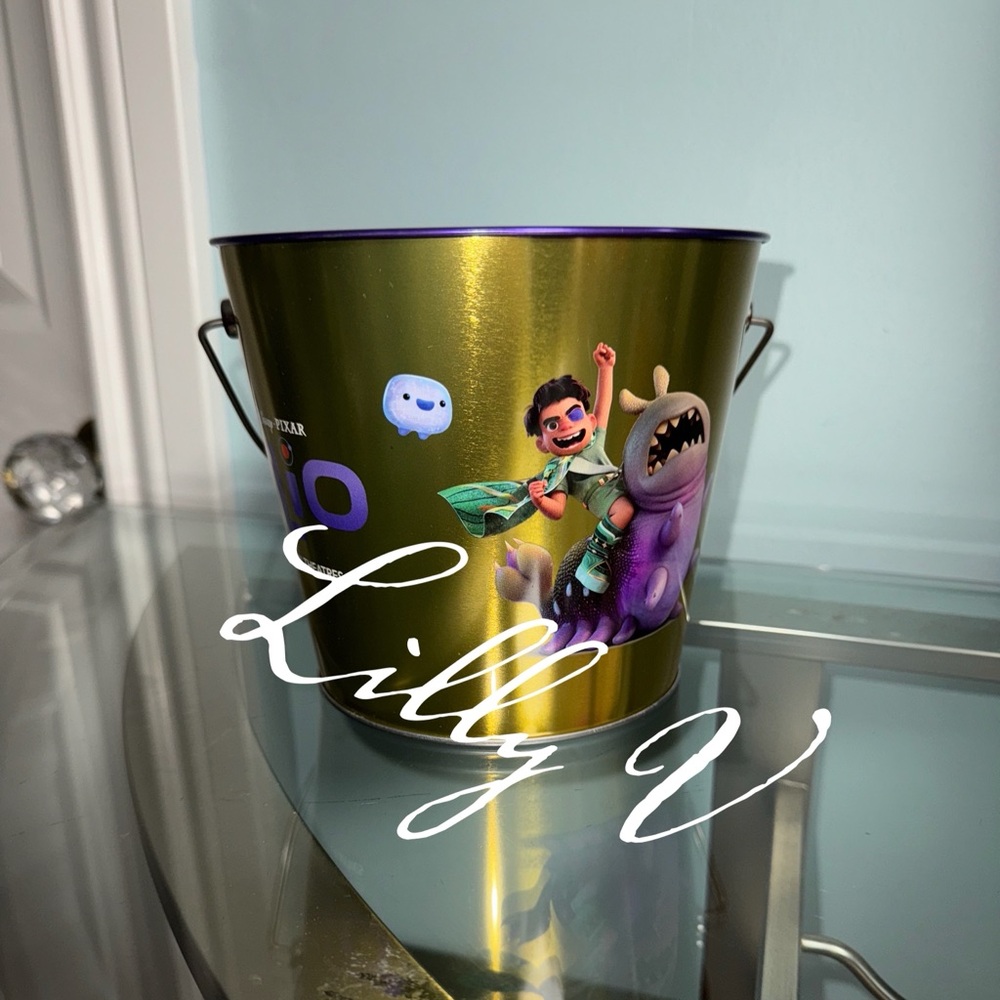 Brand new Elio Pixar Gold Animation Bucket movie 2025 AMC